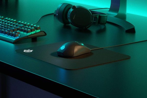 SteelSeries QcK Gaming Mouse Pad - Medium Cloth - Optimized For Gaming Sensors - Image 13